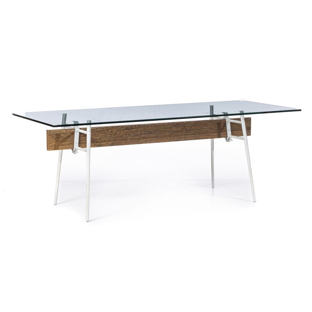 Philiplle Starck - Minimum Dinninf Table