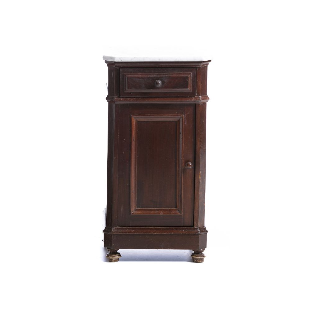 Mesa de cabeceira romântica - Século XIX