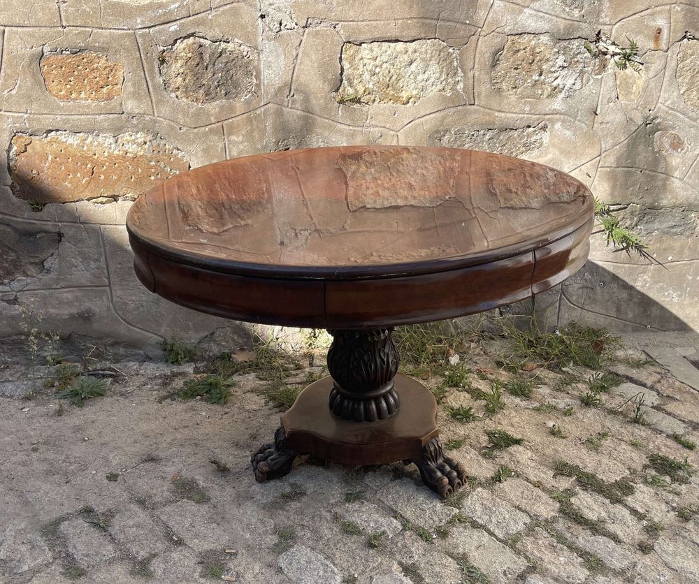 Mesa de centro romântica - Século XIX