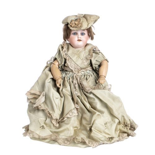 Brinquedos antigos - Boneca de porcelana - Floradora by Armand Marseil