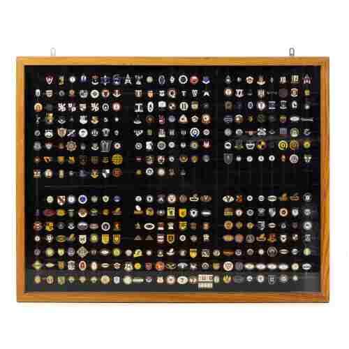 Colecionismo desportivo - Colecção de pins emblemas e crachás inglater