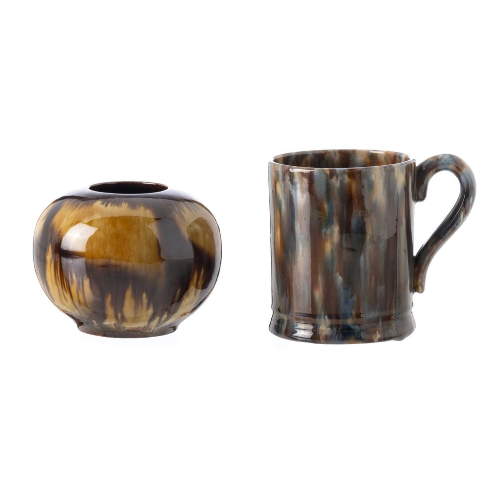 Caneca e jarra em faiança das Caldas da Rainha - Século XIX
