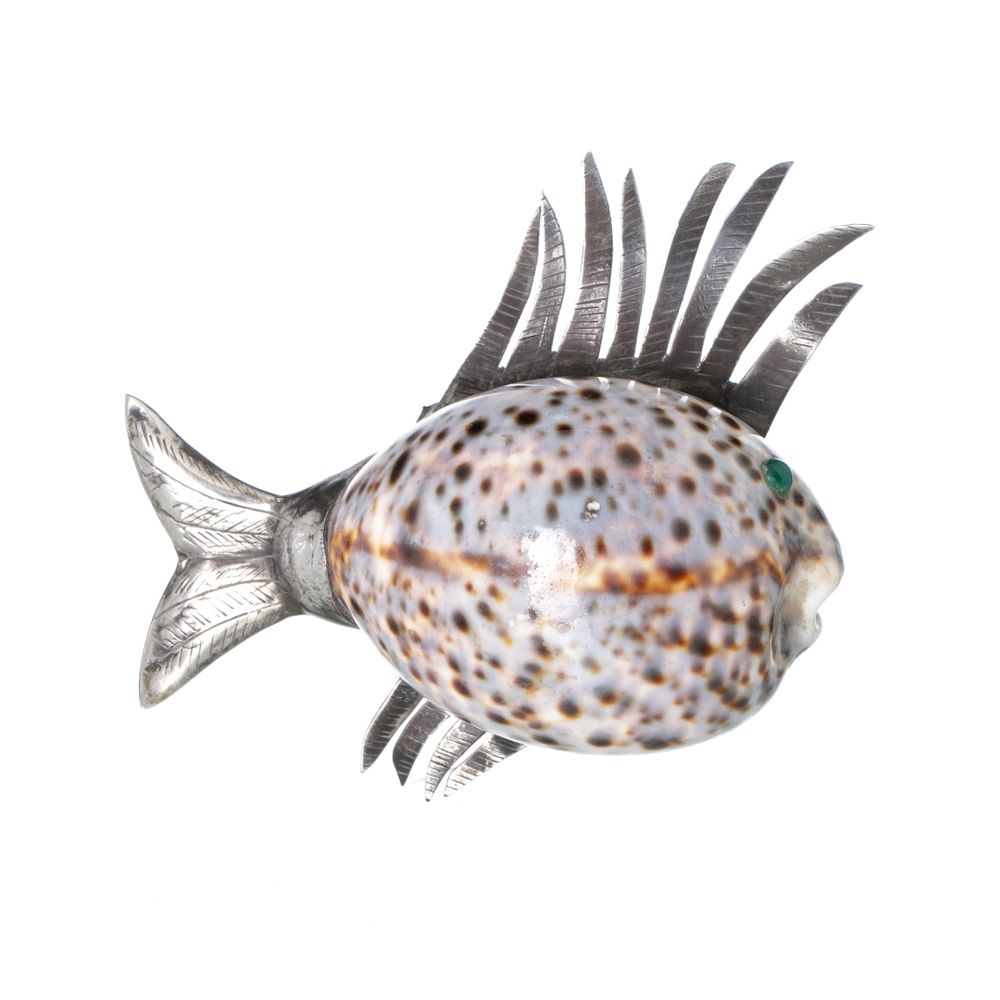 Peixe 'balão' em prata; gomes