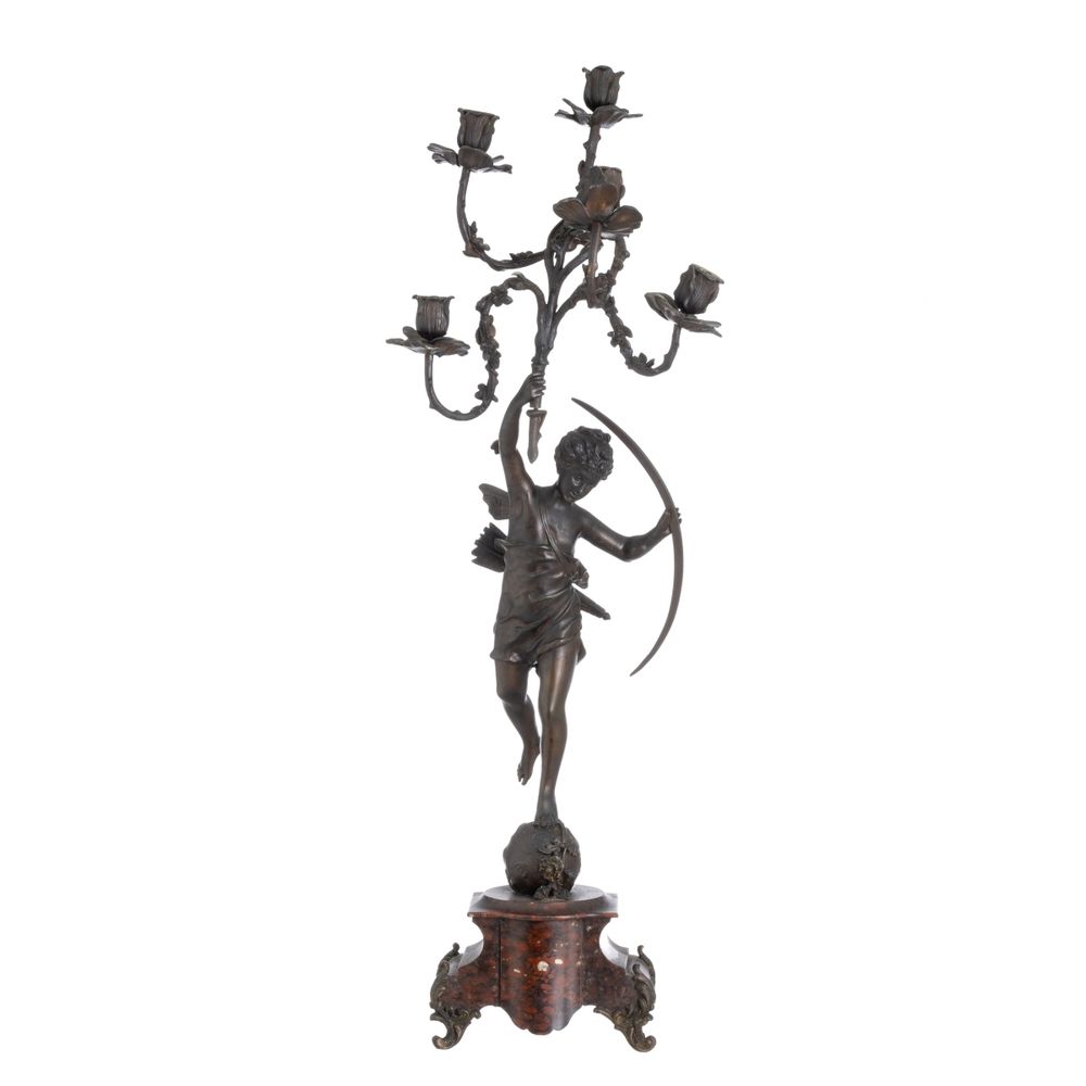 Candelabro de cinco lumes; em bronze e mármore - Século XI