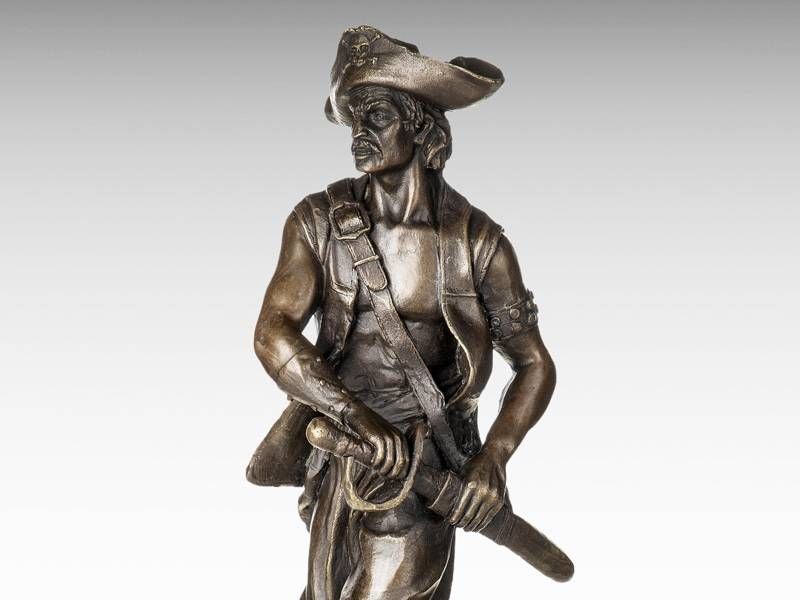 Escultura de bronze - Pirata