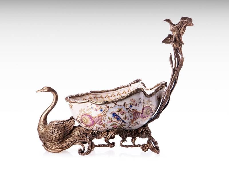 Taça de porcelana e bronze em forma de trenó com anjo - Art Nouveau 1