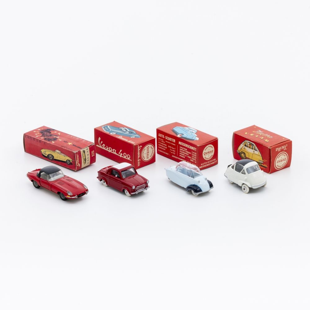 Brinquedos - Modelos - 4 Carros miniatura