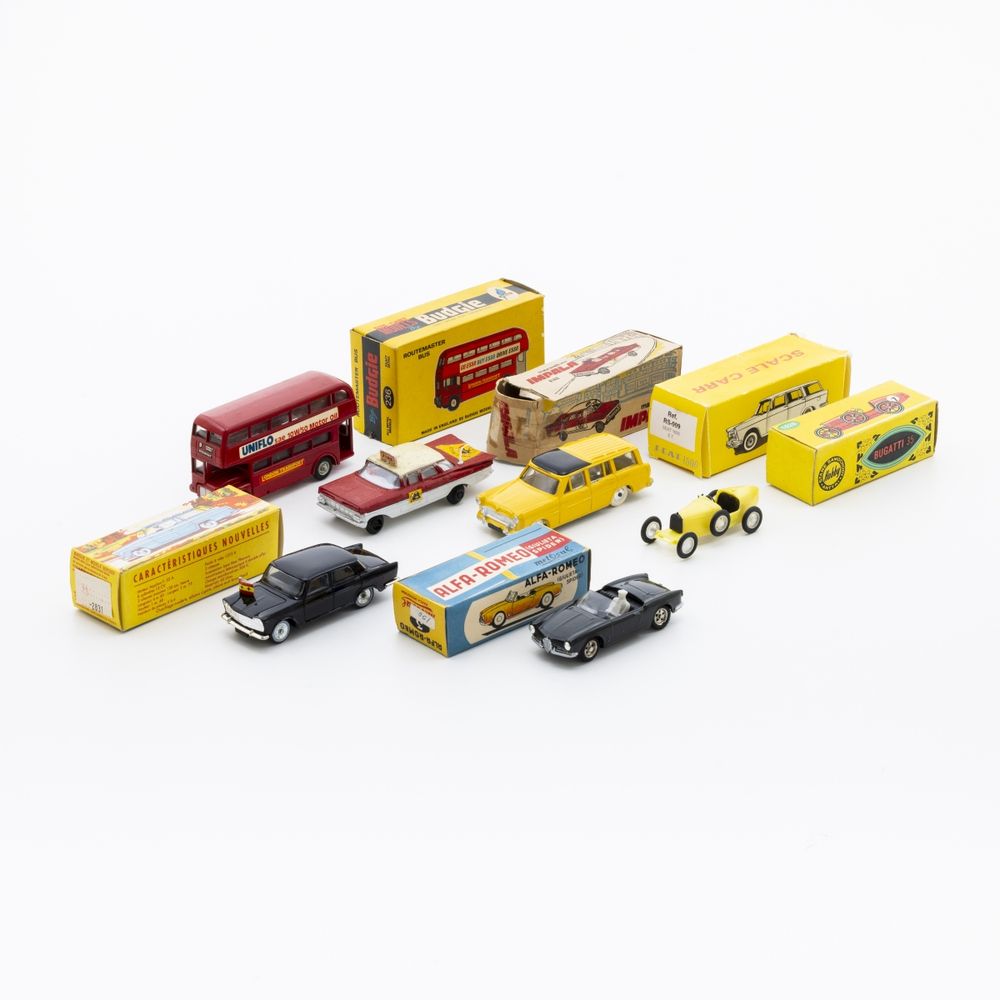 Brinquedos - Modelos - 6 Carros miniatura