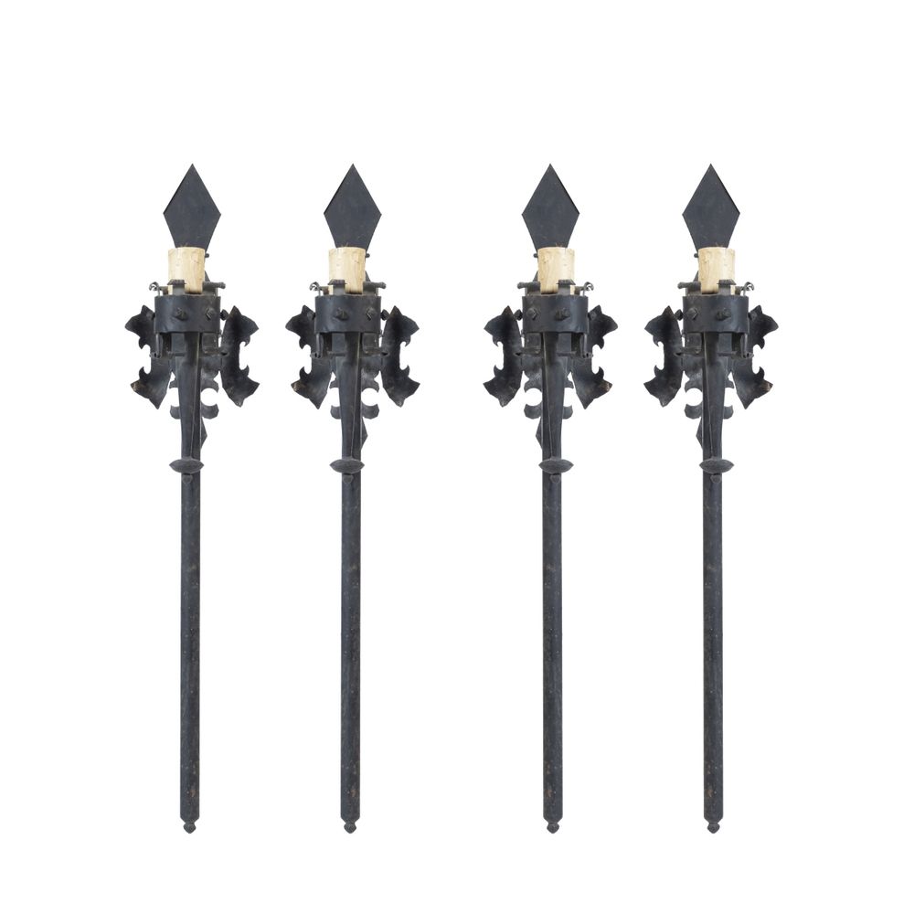Iluminação - Quatro apliques de parede 'tochas' - 117 cm